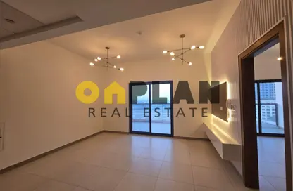 Apartment - 1 Bedroom - 1 Bathroom for rent in Binghatti Point - Dubai Silicon Oasis - Dubai