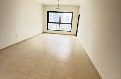 Apartment - 2 Bedrooms - 3 Bathrooms for rent in Al Khan Corniche - Al Khan - Sharjah