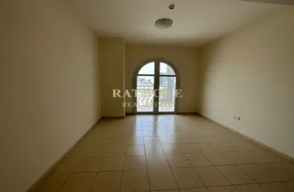 Empty Room image for: Apartment - 1 Bedroom - 2 Bathrooms for rent in Autumn - Seasons Community - Jumeirah Village Circle - Dubai, Image 1
