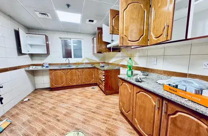 Apartment - 1 Bedroom - 2 Bathrooms for rent in Bur Dubai - Dubai