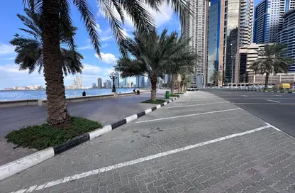 أرض - استوديو للبيع في كورنيش الخان - الخان - الشارقة