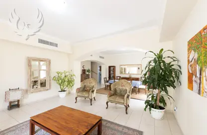 Villa - 5 Bedrooms - 5 Bathrooms for rent in Meadows 9 - Meadows - Dubai