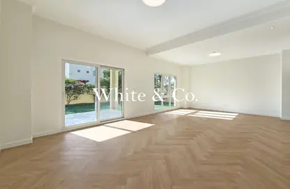 فيلا - 3 غرف نوم - 3 حمامات للايجار في ميدوز 1 - ميدوز - دبي