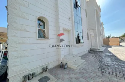 Apartment - 3 Bedrooms - 4 Bathrooms for rent in Zakher - Al Ain