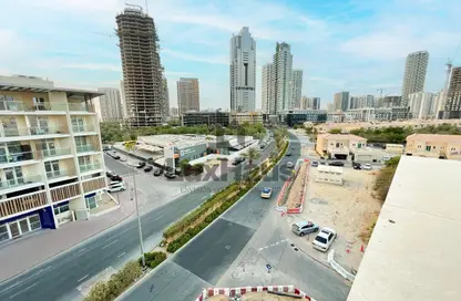 Apartment - 2 Bedrooms - 3 Bathrooms for rent in Gardenia 2 - Emirates Gardens 1 - Jumeirah Village Circle - Dubai