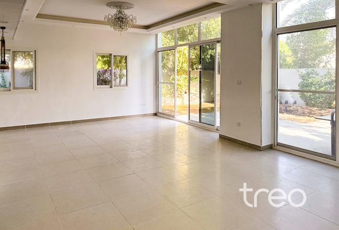 15798297 - Property Main Image