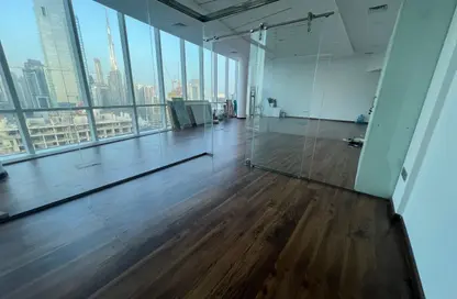 مكتب - استوديو للايجار في برج بارك لين - الخليج التجاري - دبي