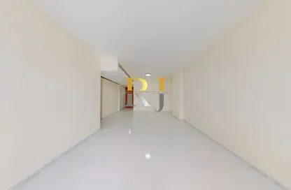 Apartment - 2 Bedrooms - 2 Bathrooms for rent in Golden Sands 7 - Mankhool - Bur Dubai - Dubai