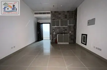 Apartment - Studio - 1 Bathroom for rent in Al Butina 9 Building - Al Butina - Sharjah