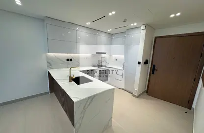 Apartment - 1 Bedroom - 2 Bathrooms for rent in Binghatti Orchid - Jumeirah Village Circle - Dubai