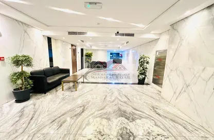 Apartment - 1 Bedroom - 2 Bathrooms for rent in Muwaileh 29 Building - Muwaileh - Sharjah
