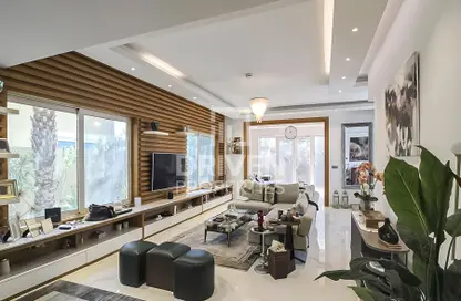 فيلا - 4 غرف نوم - 6 حمامات للايجار في ديستريكت 9 - رويال بارك - جميرا بارك - دبي فيلا - 4 غرف نوم - 6 حمامات للايجار في ديستريكت 9 - رويال بارك - جميرا بارك - دبي