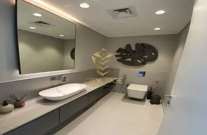 شقة - 2 غرف نوم - 2 حمامات للبيع في البوابة 5 - الجادة - الشارقة شقة - 2 غرف نوم - 2 حمامات للبيع في البوابة 5 - الجادة - الشارقة