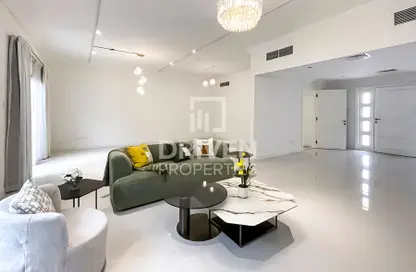 Villa - 4 Bedrooms - 5 Bathrooms for rent in Al Barsha 1 Villas - Al Barsha 1 - Al Barsha - Dubai