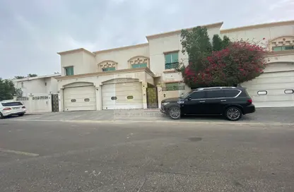 Villa - 5 Bedrooms - 6 Bathrooms for rent in Al Garhoud Villas - Al Garhoud - Dubai