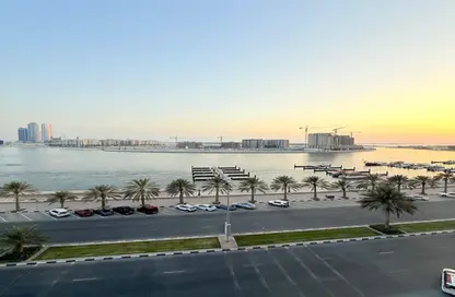 شقة - 2 غرف نوم - 2 حمامات للايجار في برج الشاطئ - الخان لاجون - الخان - الشارقة