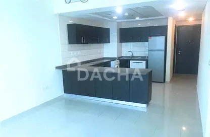 Kitchen image for: Apartment - 1 Bedroom - 2 Bathrooms for rent in Bay Central West - Bay Central - Dubai Marina - Dubai, Image 1