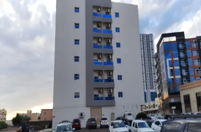 عمارة بالكامل - استوديو - 8 حمامات للبيع في 2  الروضة - الروضة - عجمان