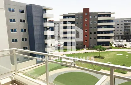 Apartment - 1 Bedroom - 2 Bathrooms for sale in Tower 17 - Al Reef Downtown - Al Reef - Abu Dhabi