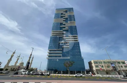 شقة - 3 غرف نوم - 4 حمامات للايجار في كورنيش راس الخيمة - رأس الخيمة