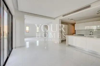 Townhouse - 4 Bedrooms - 5 Bathrooms for rent in Bloomingdale Townhouses - Bloomingdale - Dubai Sports City - Dubai