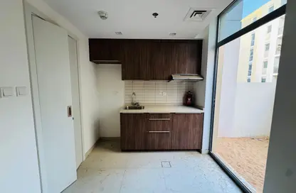 شقة - غرفة نوم - 1 حمام للايجار في أبتاون الزاهية - الزاهية - تجارية مويلح - الشارقة