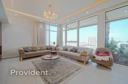 Living Room image for: Apartment - 3 Bedrooms - 3 Bathrooms for sale in Park Gate Residences - Al Kifaf - Dubai, Image 1