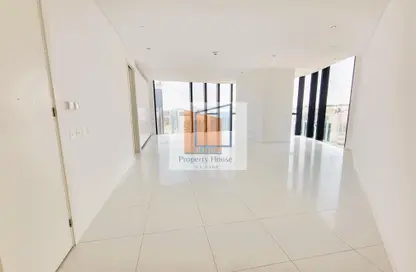 شقة - 4 غرف نوم - 5 حمامات للايجار في برج محمد بن راشد في المركز التجاري العالمي - شارع الكورنيش - أبوظبي
