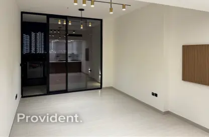 شقة - غرفة نوم - 2 حمامات للبيع في بن غاطي عنبر - قرية الجميرا سركل - دبي