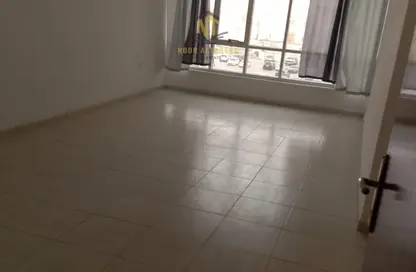 شقة - 2 غرف نوم - 2 حمامات للايجار في شارع التعاون الجديد - التعاون - الشارقة