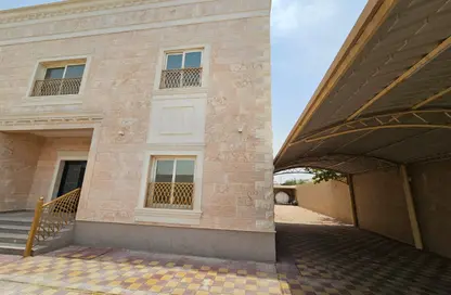 Villa - 5 Bedrooms - 7 Bathrooms for rent in Hoshi - Al Badie - Sharjah