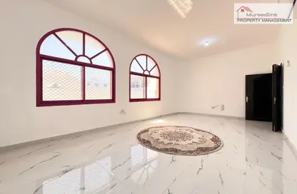 شقة - 3 غرف نوم - 3 حمامات للايجار في شارع السعادة - المشرف - أبوظبي