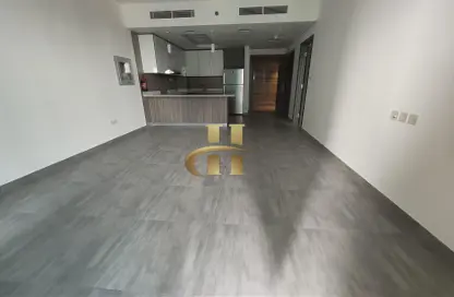 Apartment - 1 Bedroom - 2 Bathrooms for rent in Alpha Green Tower - Jumeirah Village Circle - Dubai