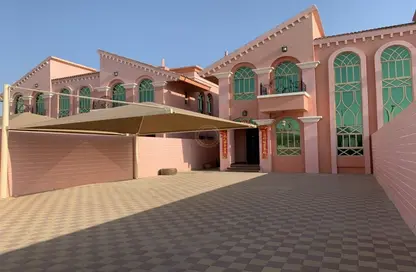 Villa - 3 Bedrooms - 5 Bathrooms for rent in Al Sarooj - Al Ain