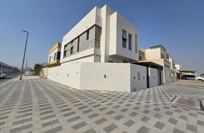 Villa - 4 Bedrooms - 7 Bathrooms for sale in Al Amira Village - Al Yasmeen - Ajman