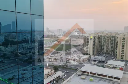 Apartment - 2 Bedrooms - 3 Bathrooms for rent in Oasis Tower - Al Rashidiya 1 - Al Rashidiya - Ajman
