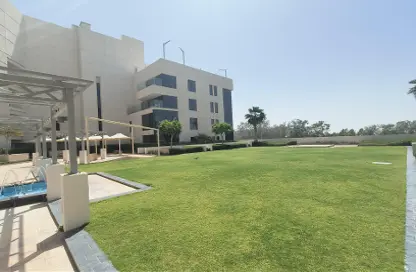Apartment - 3 Bedrooms - 4 Bathrooms for rent in Bloom Marina - Al Bateen - Abu Dhabi