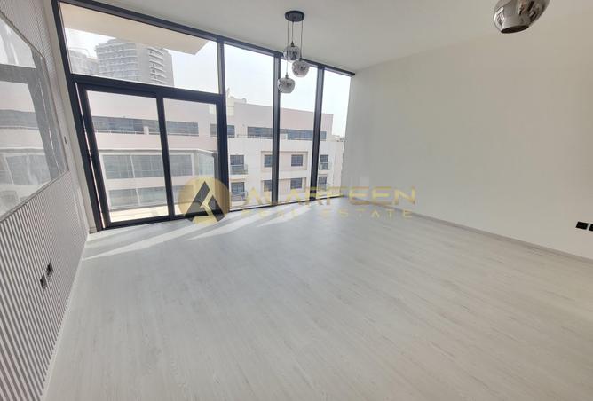 12347639 - Property Image 3