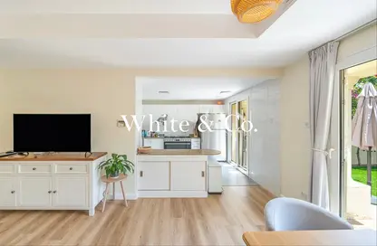 Townhouse - 2 Bedrooms - 3 Bathrooms for sale in Springs 7 - The Springs - Dubai