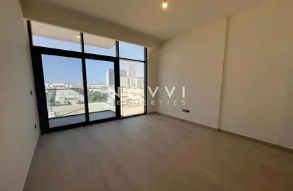 Empty Room image for: Apartment - 1 Bathroom for rent in Azizi Riviera 23 - Meydan One - Meydan - Dubai, Image 1