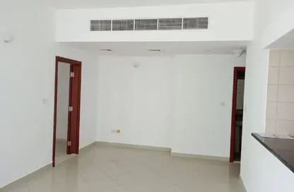 Apartment - 1 Bedroom - 2 Bathrooms for rent in Hub Canal 1 - Hub-Golf Towers - Dubai Sports City - Dubai