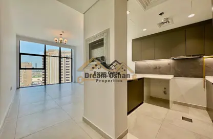Apartment - 1 Bedroom - 2 Bathrooms for rent in Sama Al Jaddaf - Al Jaddaf - Dubai