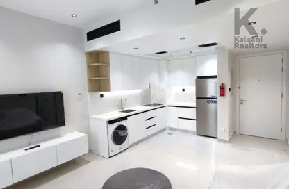 شقة - غرفة نوم - 2 حمامات للايجار في روكسانا ريزيدنس ب - روكسانا ريزيدنس - الضاحية 12 - قرية الجميرا سركل - دبي