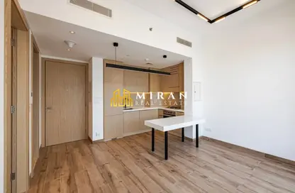Apartment - 1 Bedroom - 2 Bathrooms for rent in Oakley Square Residences - Jumeirah Village Circle - Dubai Apartment - 1 Bedroom - 2 Bathrooms for rent in Oakley Square Residences - Jumeirah Village Circle - Dubai