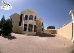 Villa - 5 bedrooms - 6 bathrooms for rent in Al Masoodi - Al Ain