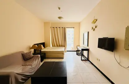 Apartment - Studio - 1 Bathroom for rent in Kensington Manor - Jumeirah Village Circle - Dubai