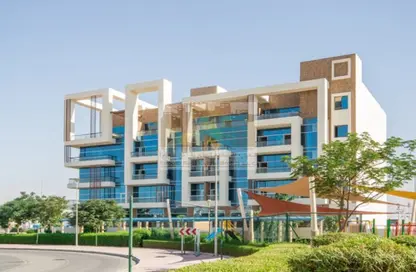 Apartment - 1 Bedroom - 2 Bathrooms for rent in La Residence - Jumeirah Village Triangle - Dubai