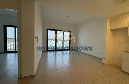 Apartment - 1 Bedroom - 1 Bathroom for sale in Zahra Apartments 1A - Zahra Apartments - Town Square - Dubai