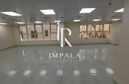Office Space - Studio - 1 Bathroom for rent in Khalifa Street - Abu Dhabi