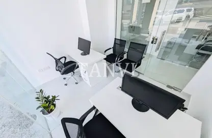Office Space - Studio - 1 Bathroom for rent in Lulu Centre - Karama Park Area - Al Karama - Dubai
